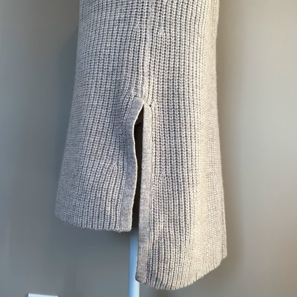 Toad & Co Makenna Sweater Vest in Oatmeal - Picture 6 of 8